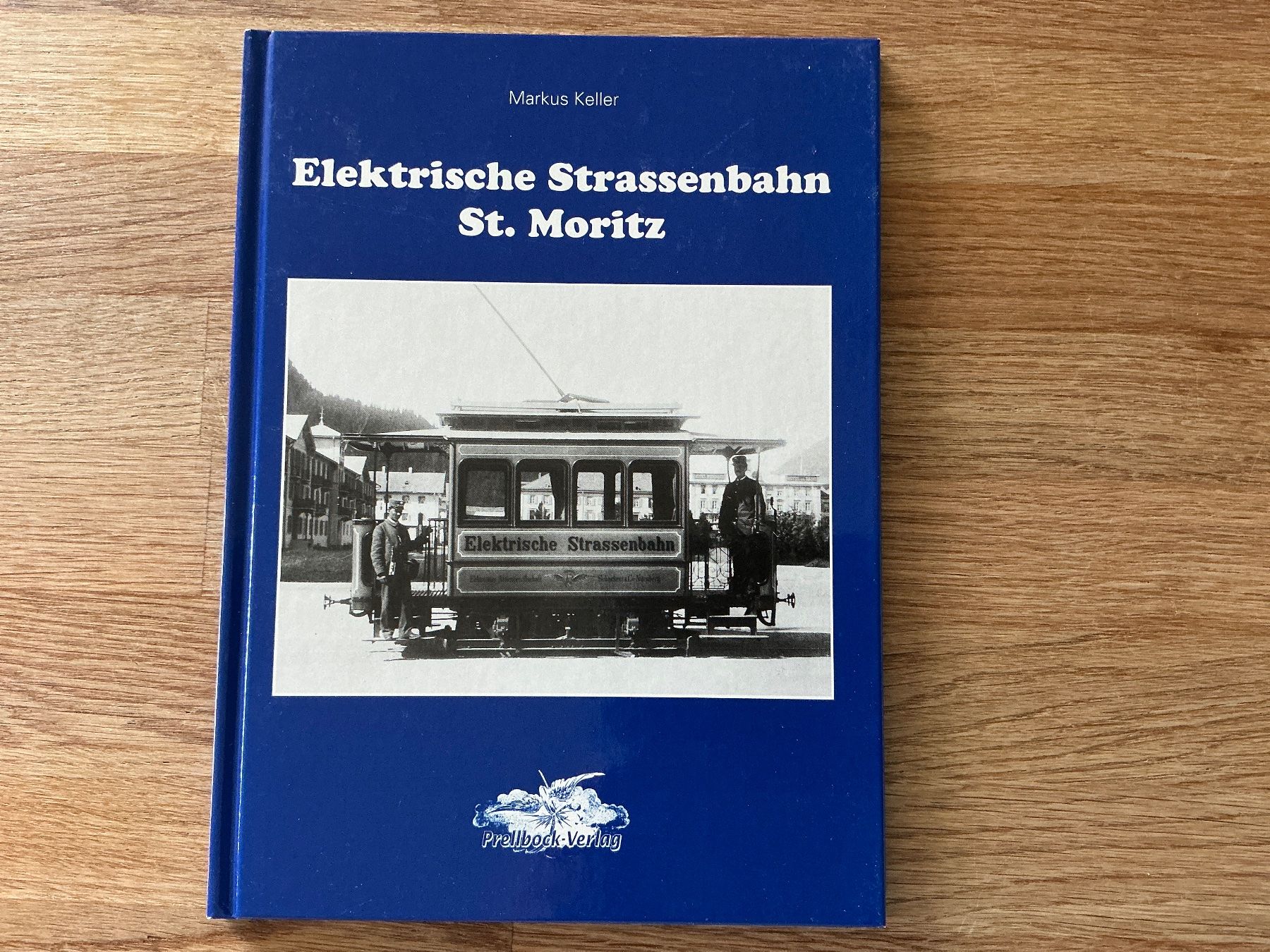 Libri: Buch Elektrische Strassenbahn St.Moritz – Nuovo (secondo la descrizione) da Ebmatingen venduto da Toeggeli