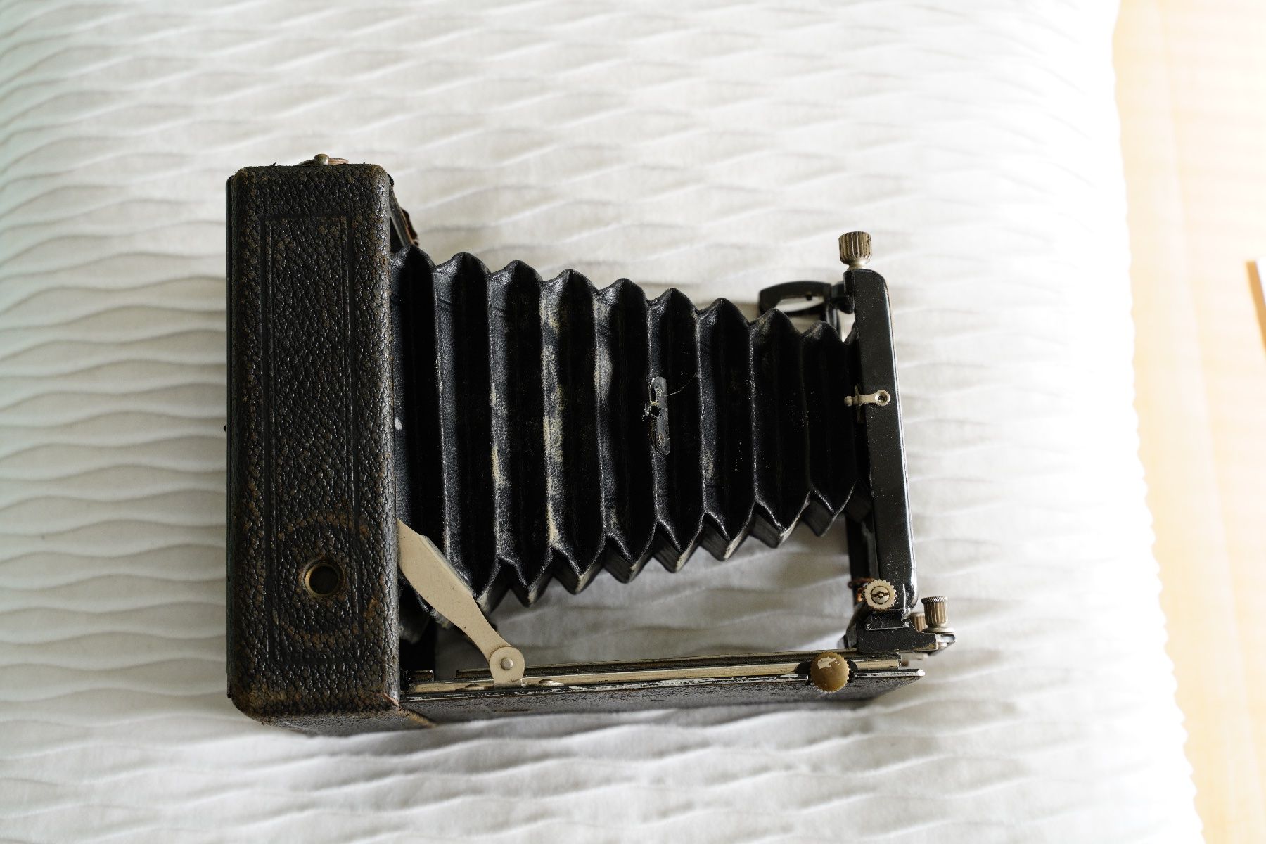 Fotocamera: Antike Mittelformat Kamera – Difettoso da Dagmersellen venduto da sim_zqh8