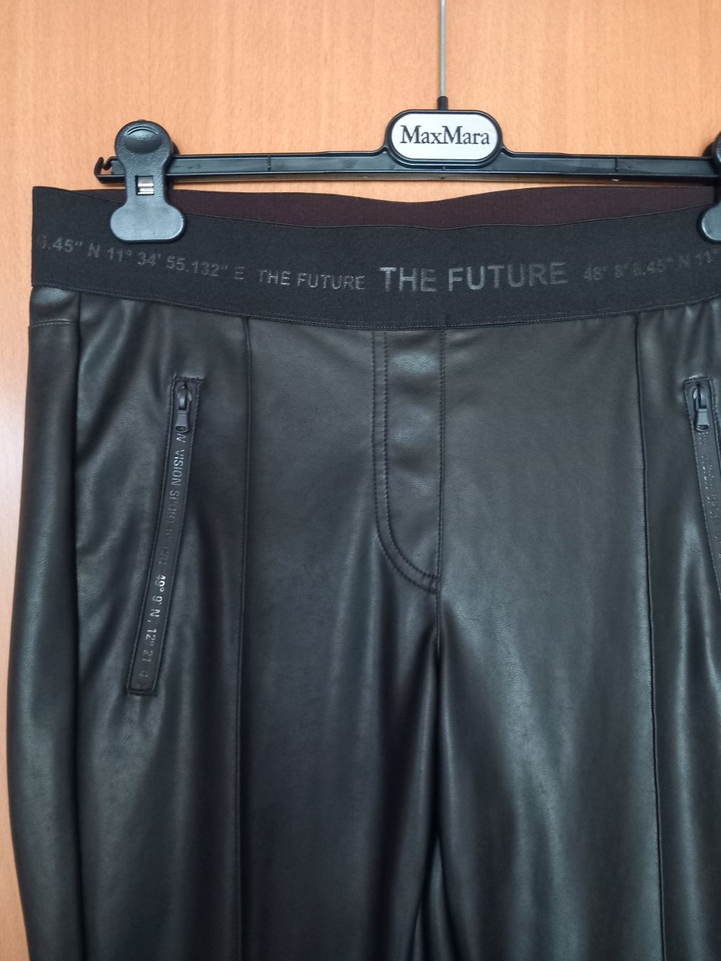 Cambio Pantaloni: Cambio Kunstleder / Grösse 40 – Nuovo (secondo la descrizione) da Dinhard venduto da broenni70 1