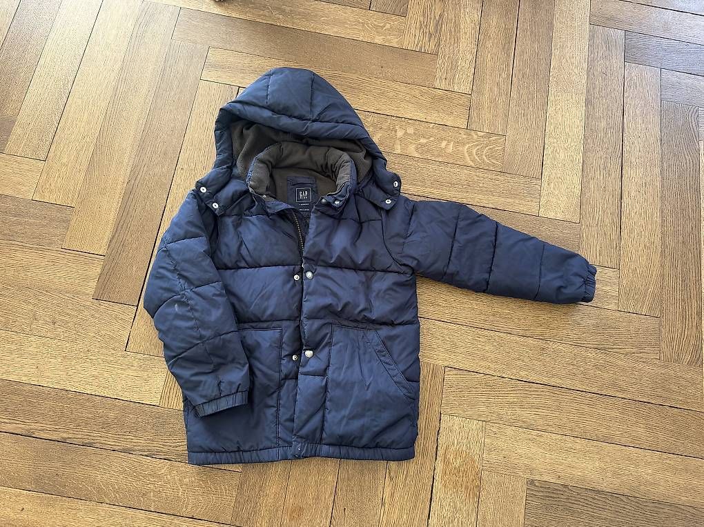Vestes & Manteaux: Gap Winterjacke 140 – D'occasion à Zürich par suz01