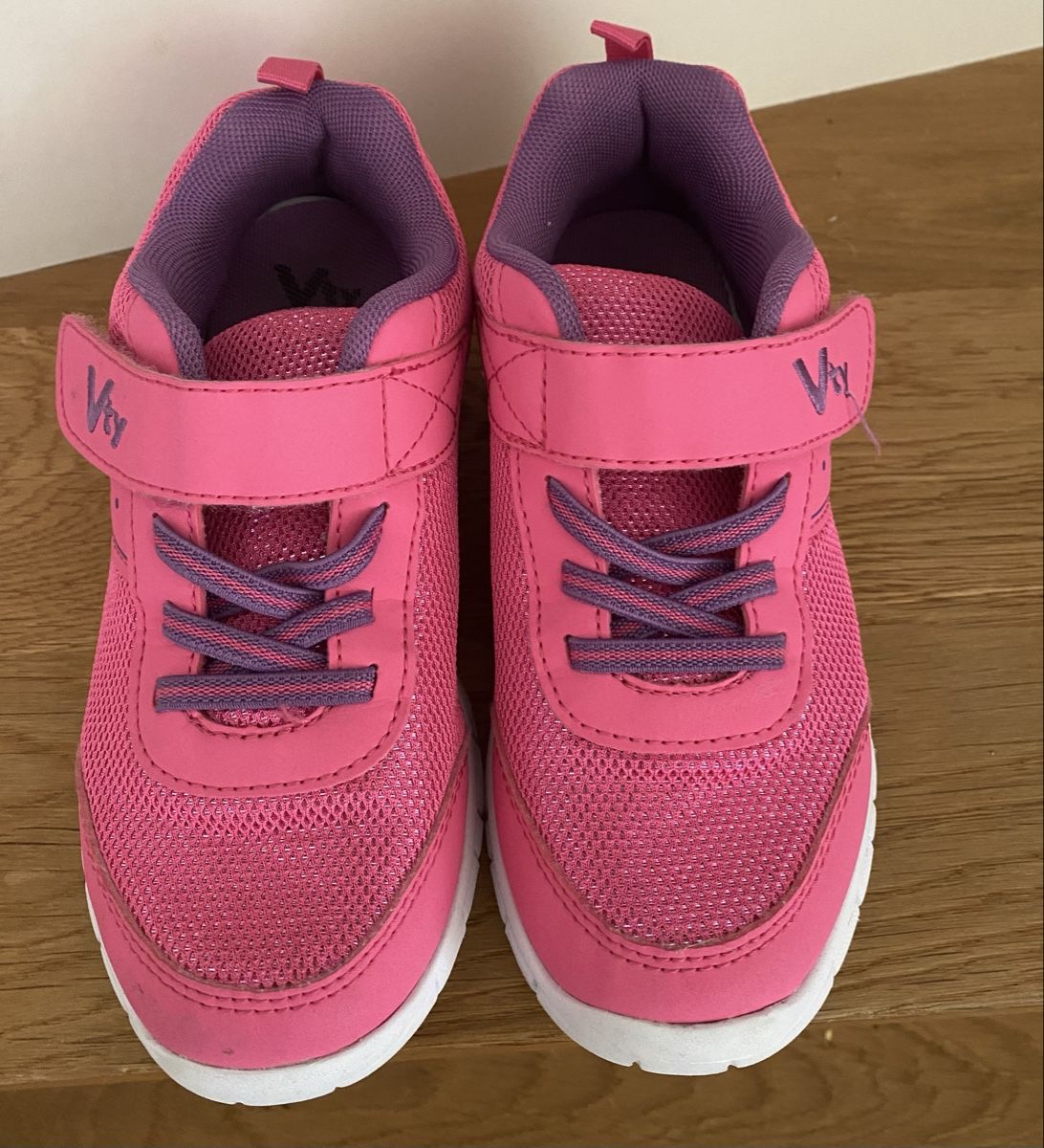 Scarpe per ragazze: Turnschuhe Vty - Gr. 31 – Usato da Frenkendorf venduto da Kompasskind