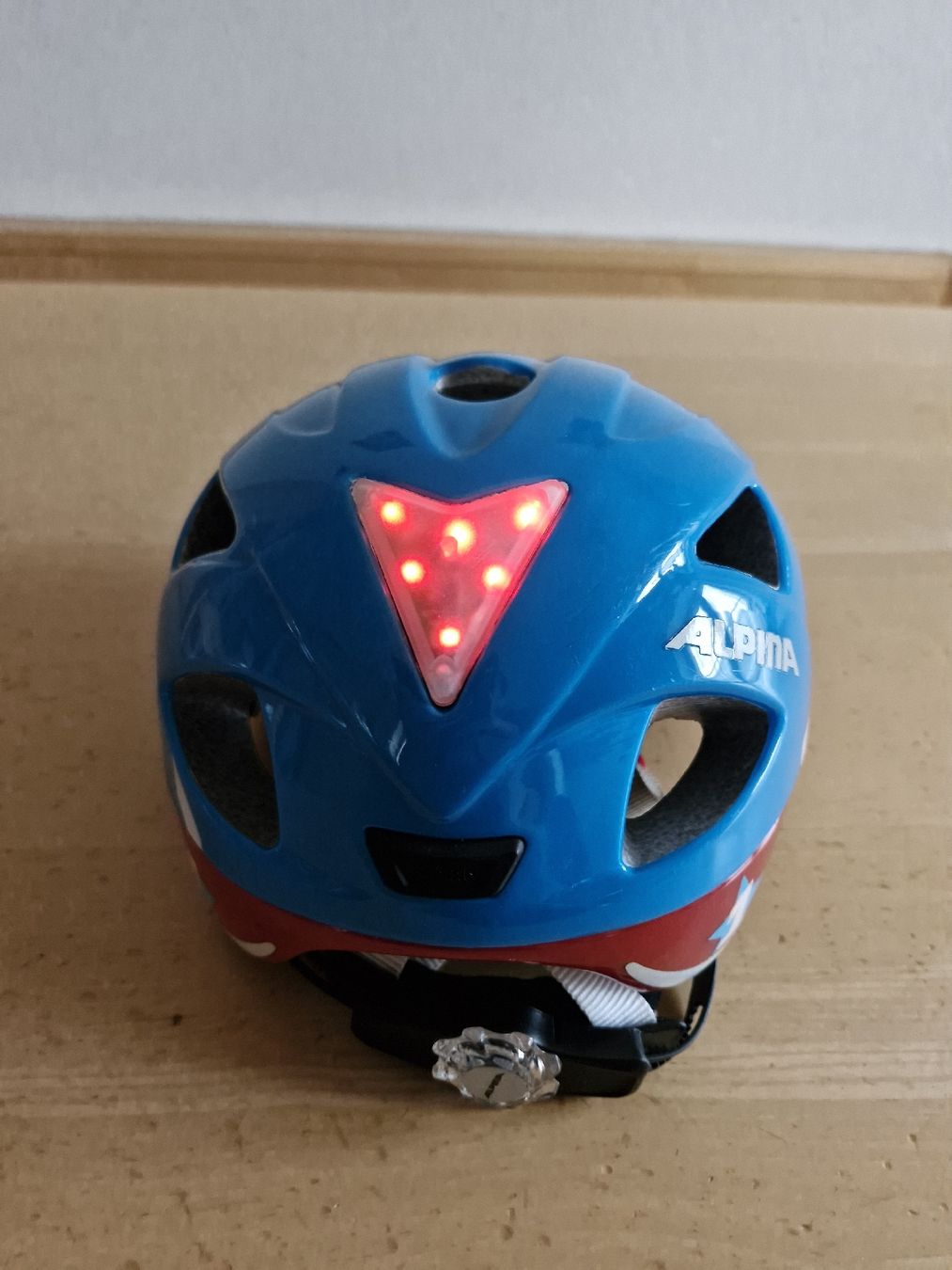 Caschi: Kinder Velohelm junge – Usato da Disentis/Mustér venduto da epa_862v 3