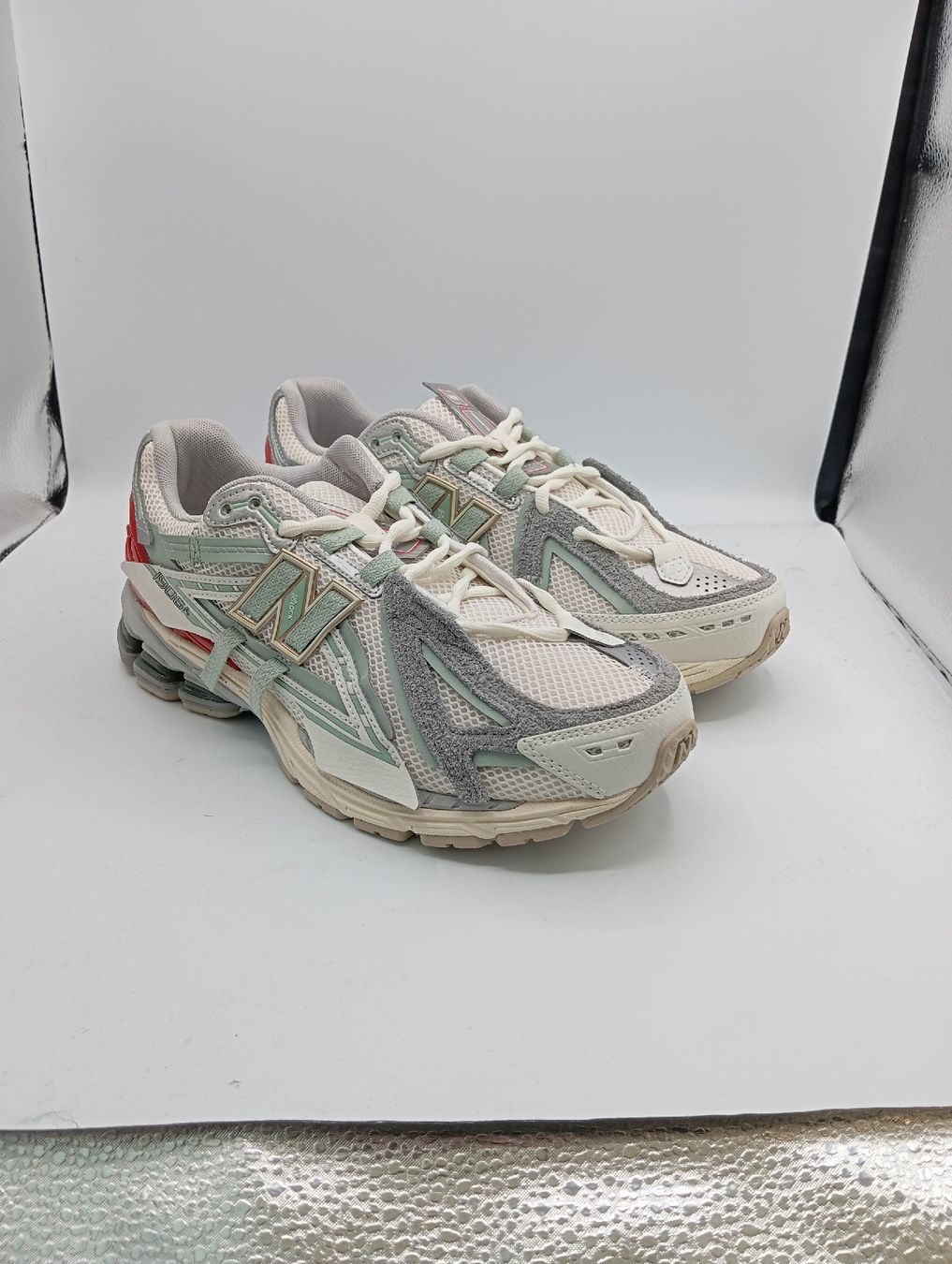 New Balance Scarpe da uomo: New Balance 1906A (EU45) – Nuovo e nell'imballaggio originale da Schaffhausen venduto da outlez 1