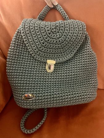 Handgemachter, blaue Rucksack. Perfekt für den Sommer!
