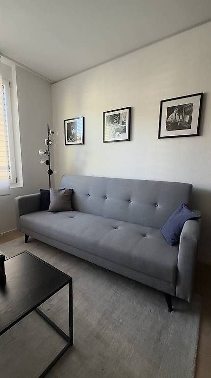 Sofas: Schlafsofa Westwing – D'occasion à Basel par Merilen