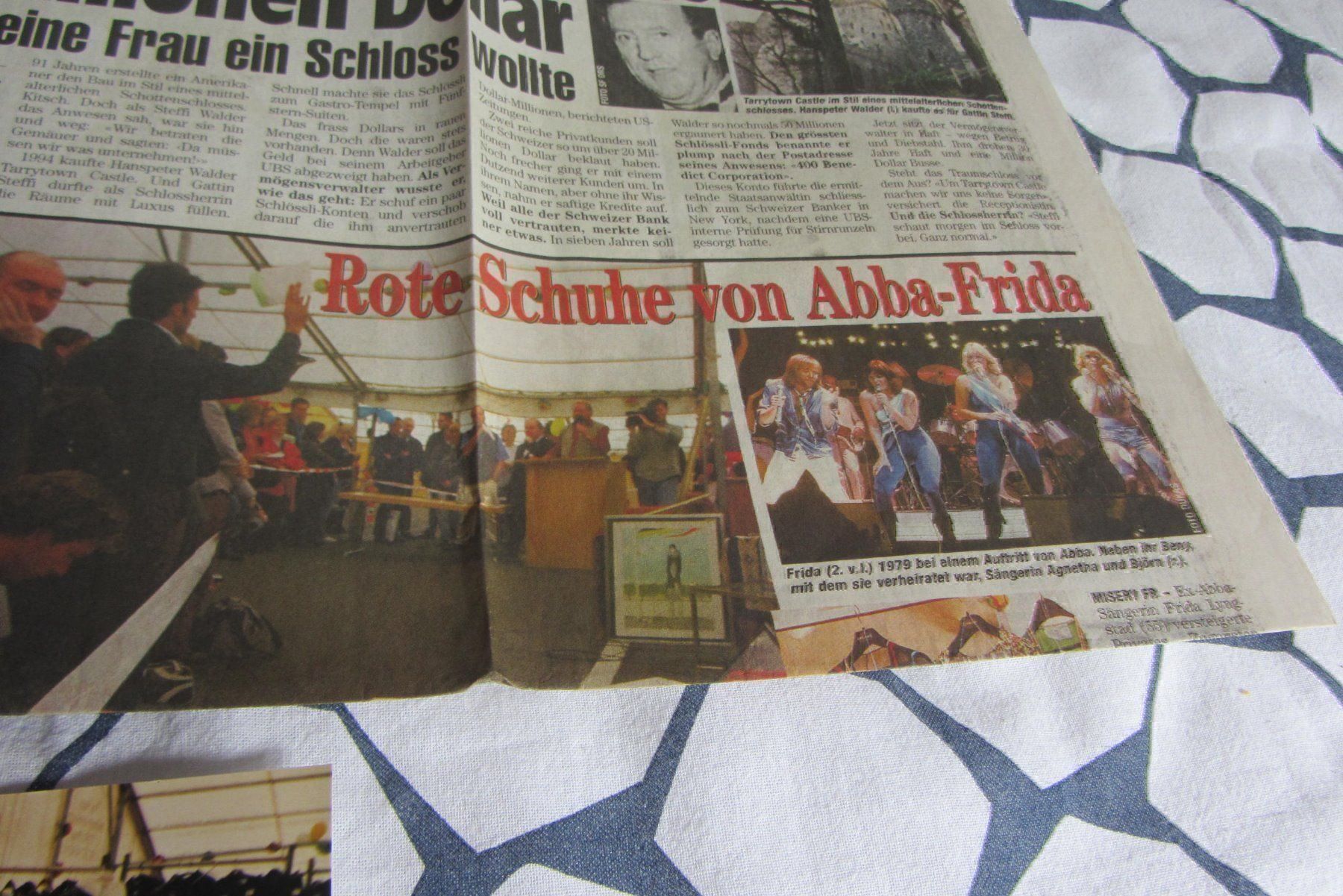 Figuren: ABBA (FRIDA) OBJET UNIQUE !!! SIGNE ! – Gebraucht aus Echallens von vallottonp 7
