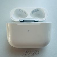Original Apple Ladecase MagSafe A2566 für AirPods 3 Gen.