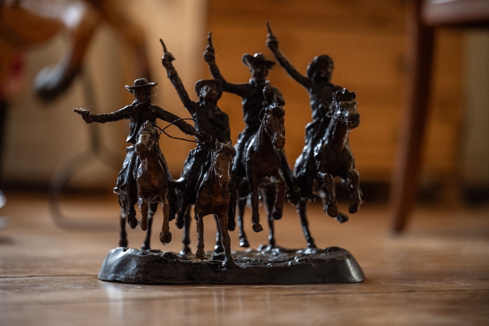 Sculture & Statue: Broze Reiter – Usato da Kerzers venduto da sb_12 1
