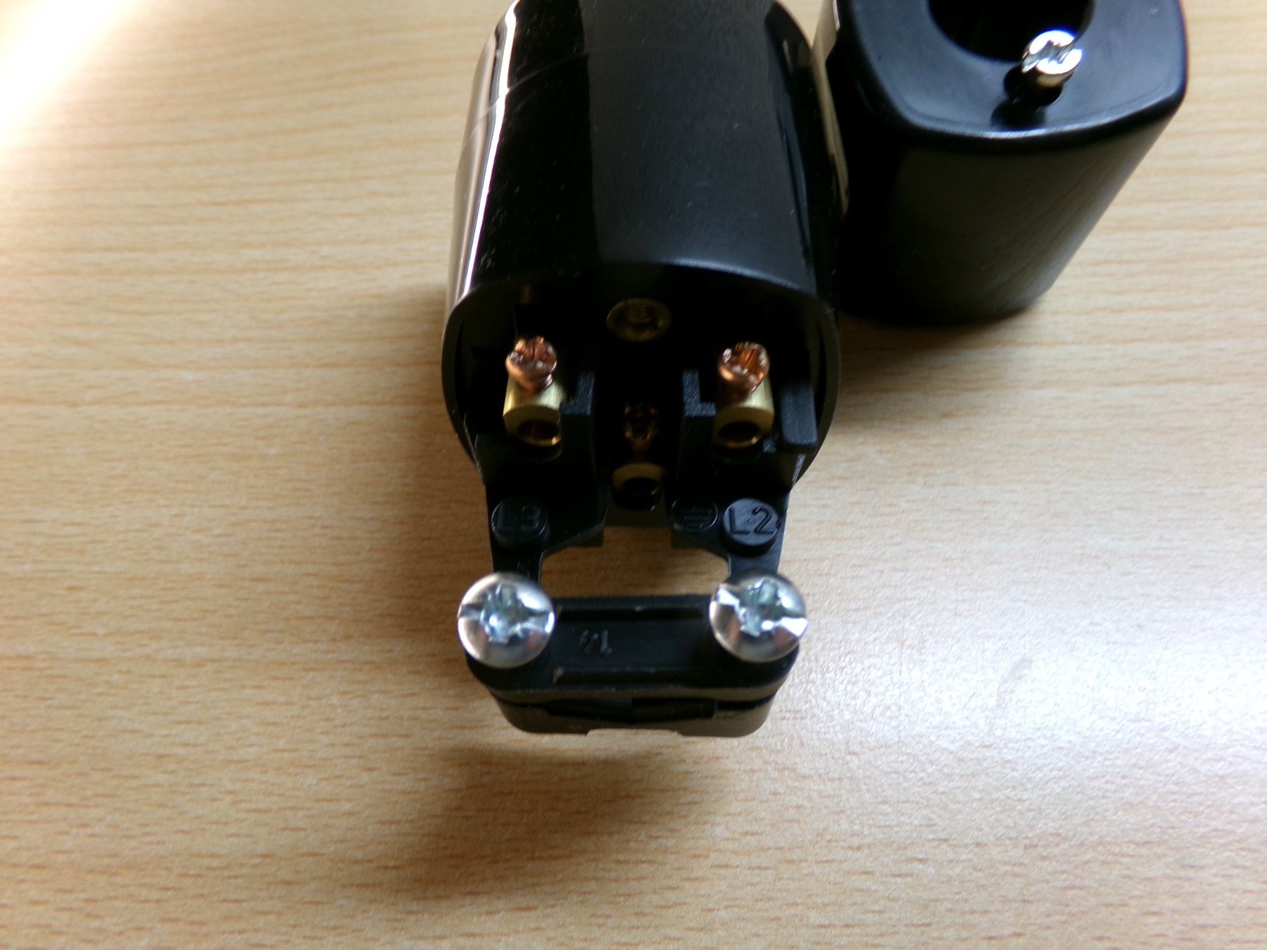Stecker: Kupplung Typ25 schwarz – Gebraucht aus Hombrechtikon von Maloev17 4
