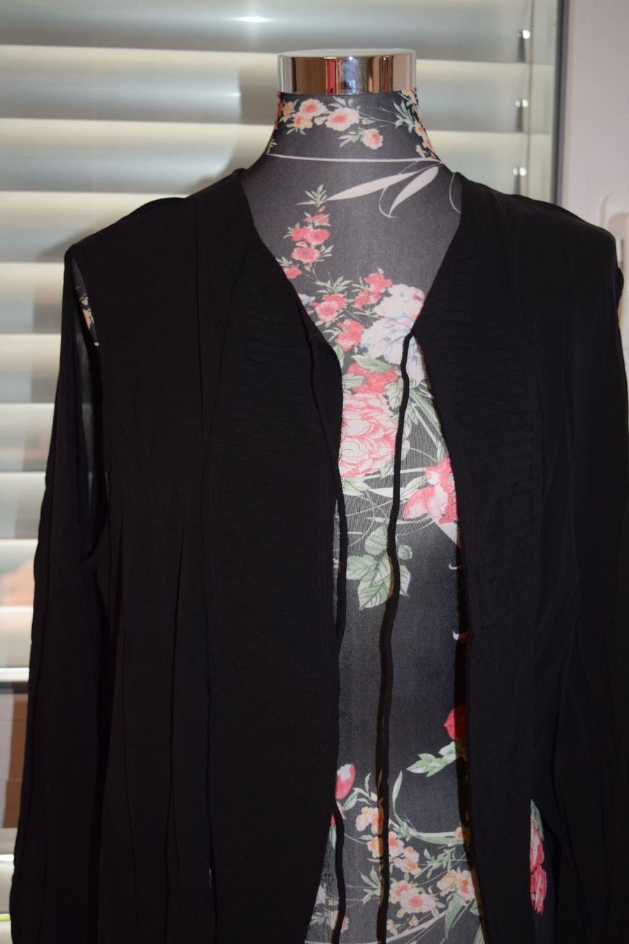 Gilet & Giacche senza maniche: Cardigan Barbara i Gongini – Nuovo (secondo la descrizione) da balsthal venduto da davidbalsthal23 3