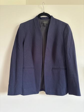 Navy Blue Blazer Size 34 | brand: J Crew