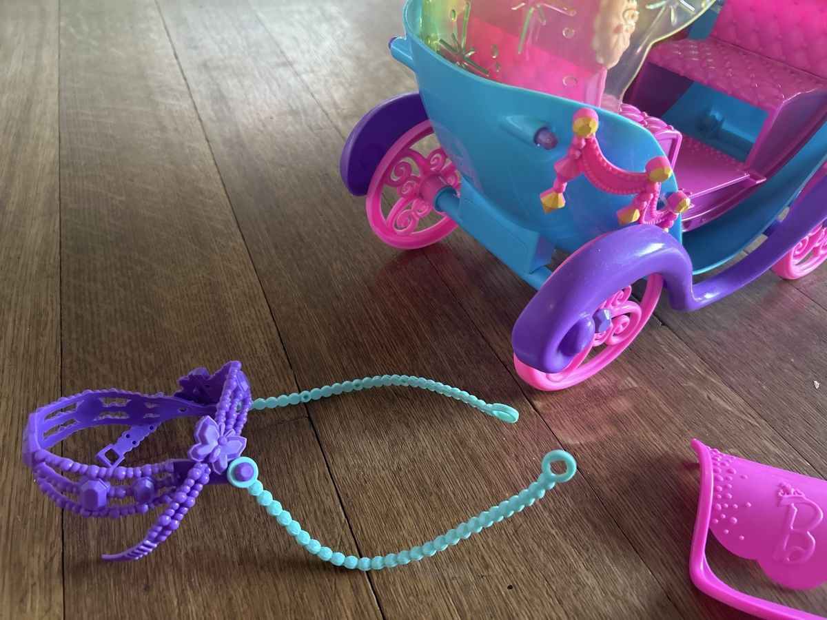 Giocattoli: Barbie Kutsche mit Pferd – Usato da Liebefeld venduto da heblow 4