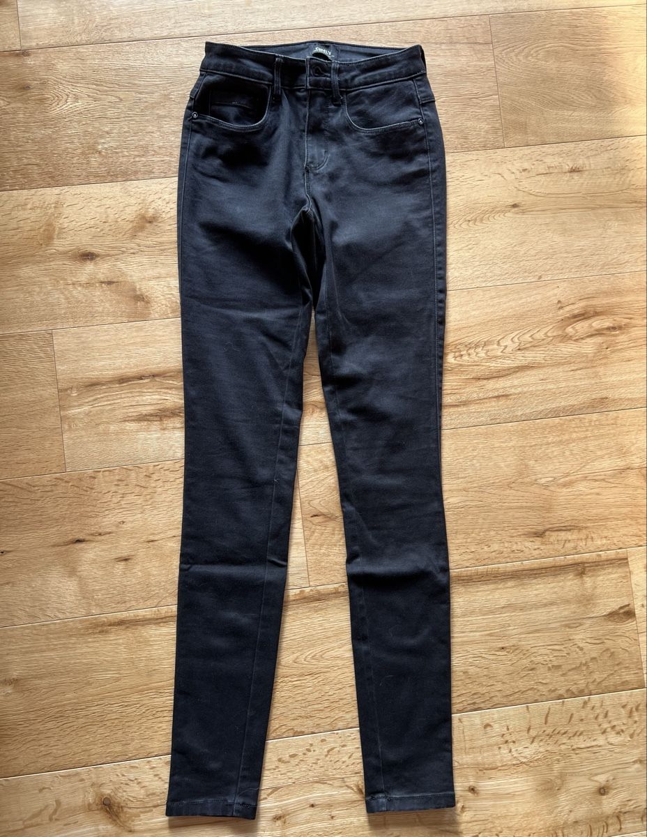 Only Jeans: Skinny JEANS S 34 tiefschwarz – Neuf (Voir description) à Meisterschwanden par Sbw01