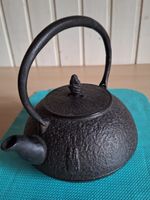 Vintage asiatischer Gusseisen Teekrug  1,2Liter