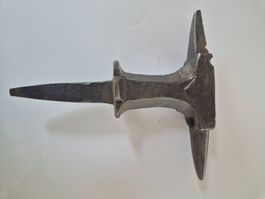 Antiker, kleiner Amboss, 2,3 Kg