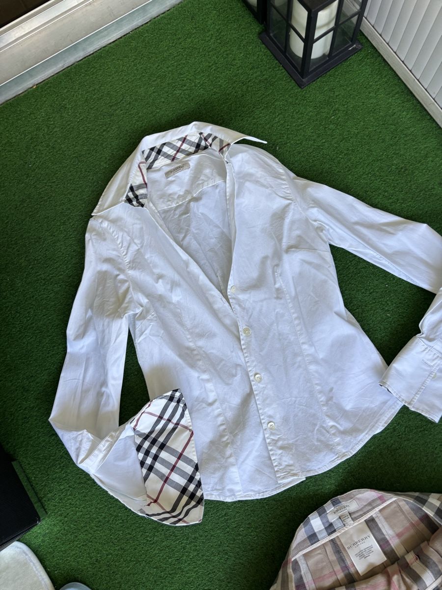 Burberry Lots de vêtements: BURBERRY Bluse mit Rock Gr.S – D'occasion à Zug par Biki72 3