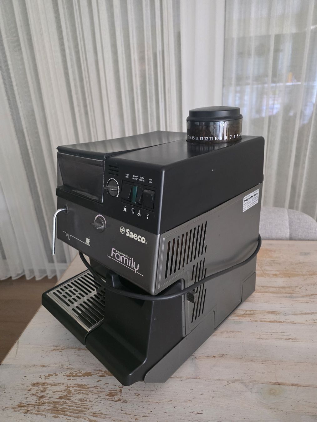 Saeco Macchine per caffè & Macchine per espresso: Kaffeemaschine Saeco – Usato da Brügg BE venduto da fbratschi
