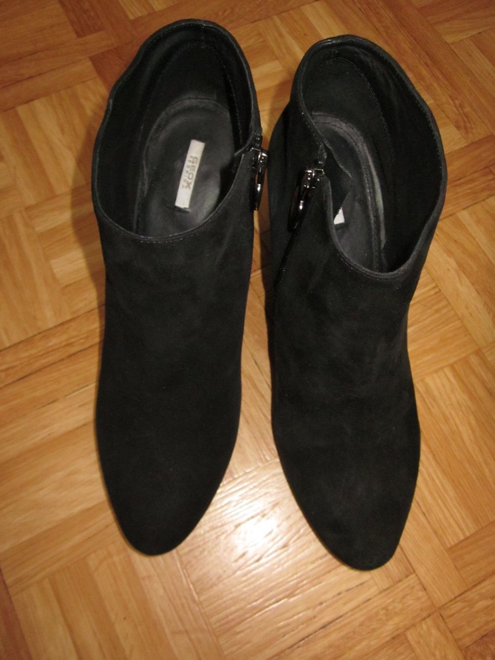 Geox Scarpe da donna: Stiefelette GEOX – Usato da Morbio Inferiore venduto da vin_fdj2