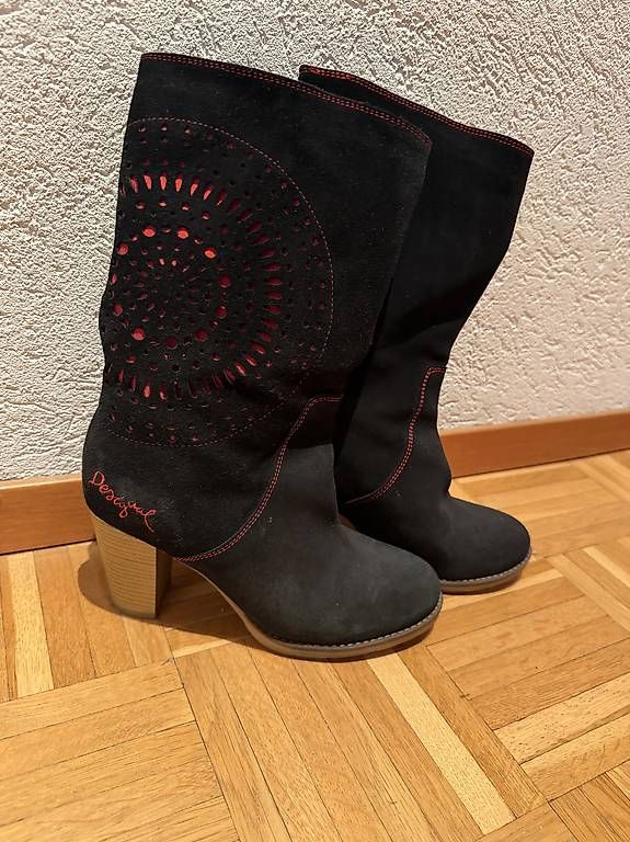 Damenschuhe: Stiefel Desigual Gr 39 Neuw.  – Gebraucht aus Amriswil von Real01
