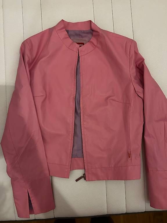 Giacche & Cappotti: Rosa Jacke  – Usato da Solothurn venduto da nic_p5qz 1
