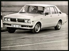 Fotografie Auto Datsun 160 J Limousine, 