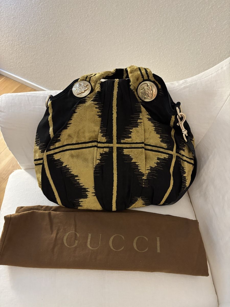 Gucci Borse: Authentische Gucci Hystera Tasche – Usato da Auenstein venduto da sonnenschein1256 1