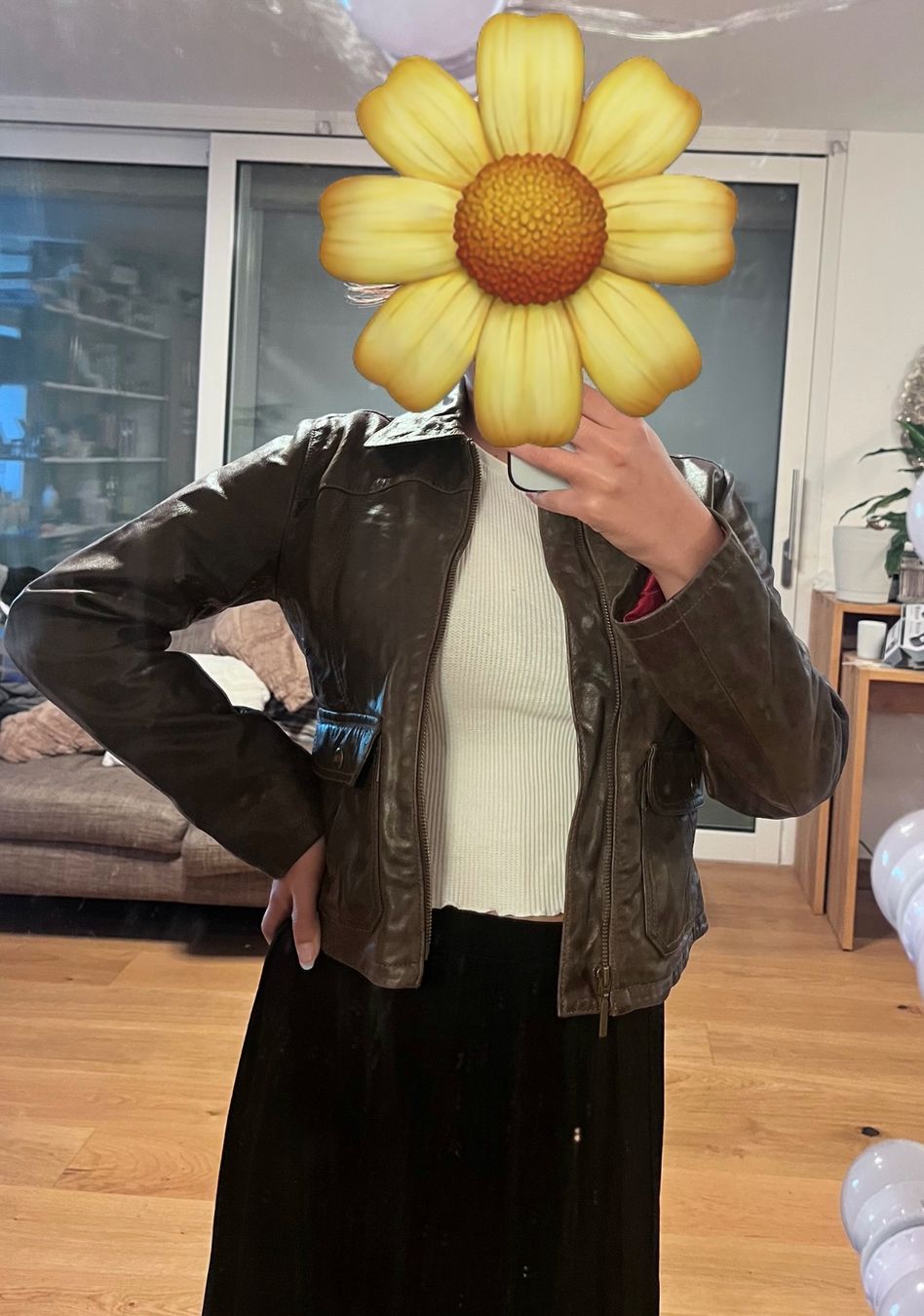 Jacken: GAP Kinder-Lederjacke – Gebraucht aus Kriens von val_8tzm 1