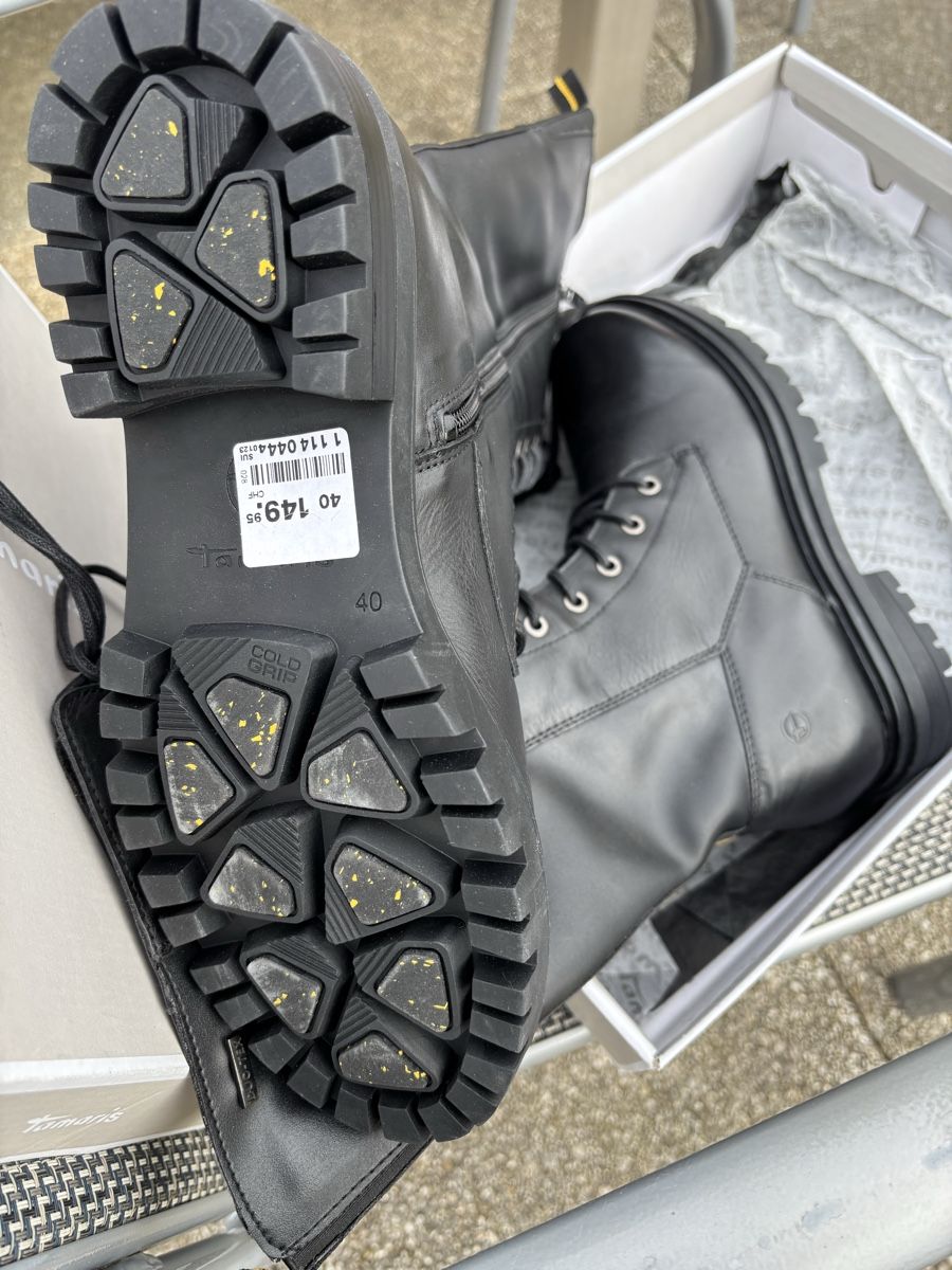Tamaris Scarpe da donna: Stiefel Tamaris GR 40 schwarz – Nuovo e nell'imballaggio originale da Alterswil FR venduto da Lisu15 3