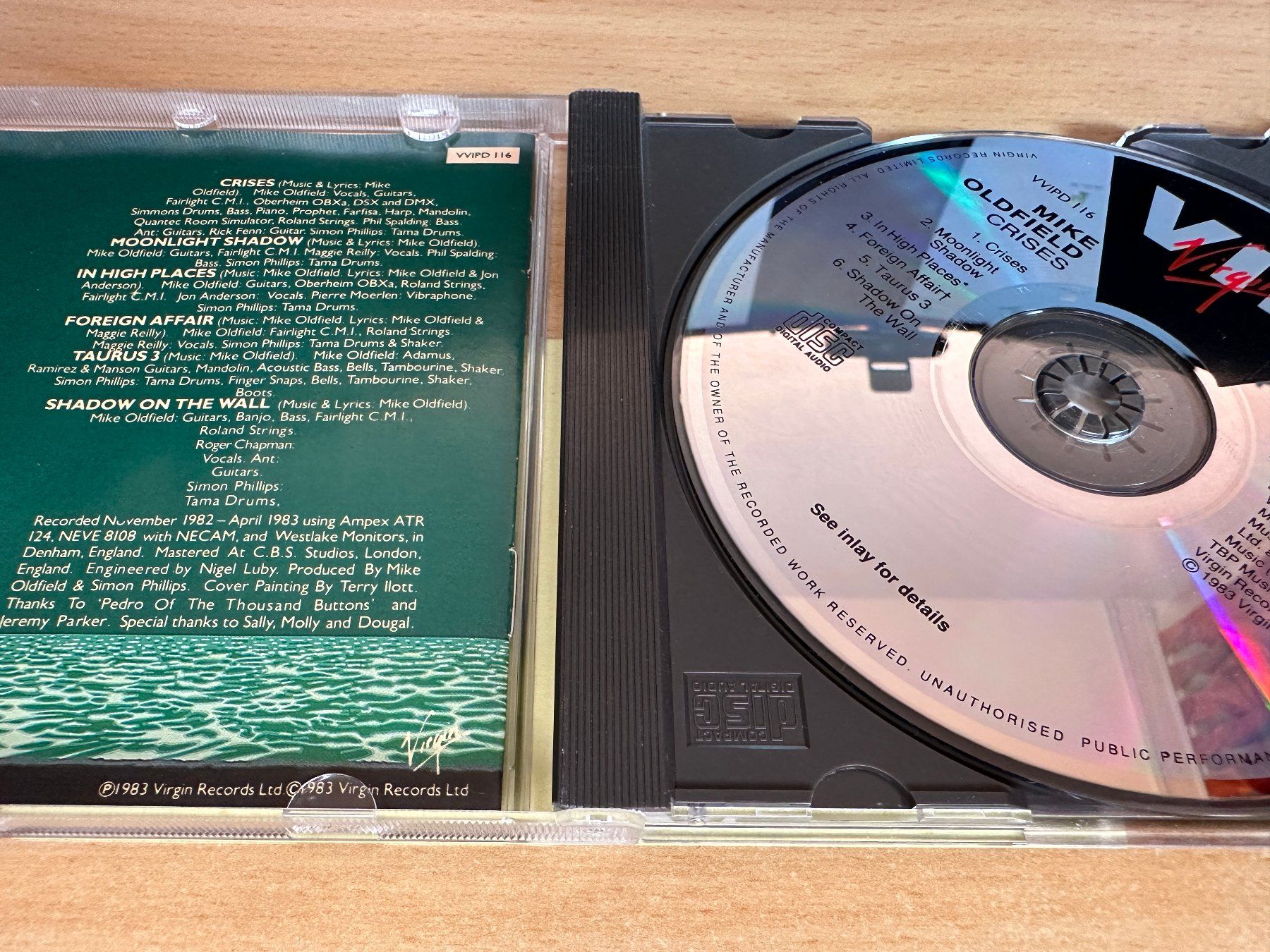 CD: Mike Oldfield – Crises – Usato da Rikon im Tösstal venduto da Alpenmutz 2