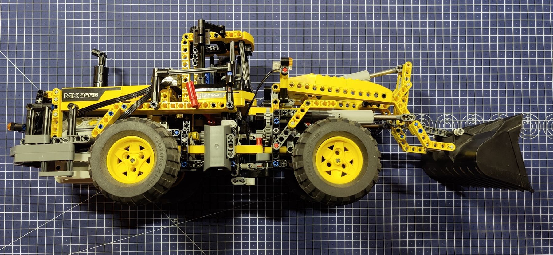 Lego Kit di costruzioni: Lego technic 8265 + power functions 8293 – Usato da Saignelégier venduto da 2CoB9 2