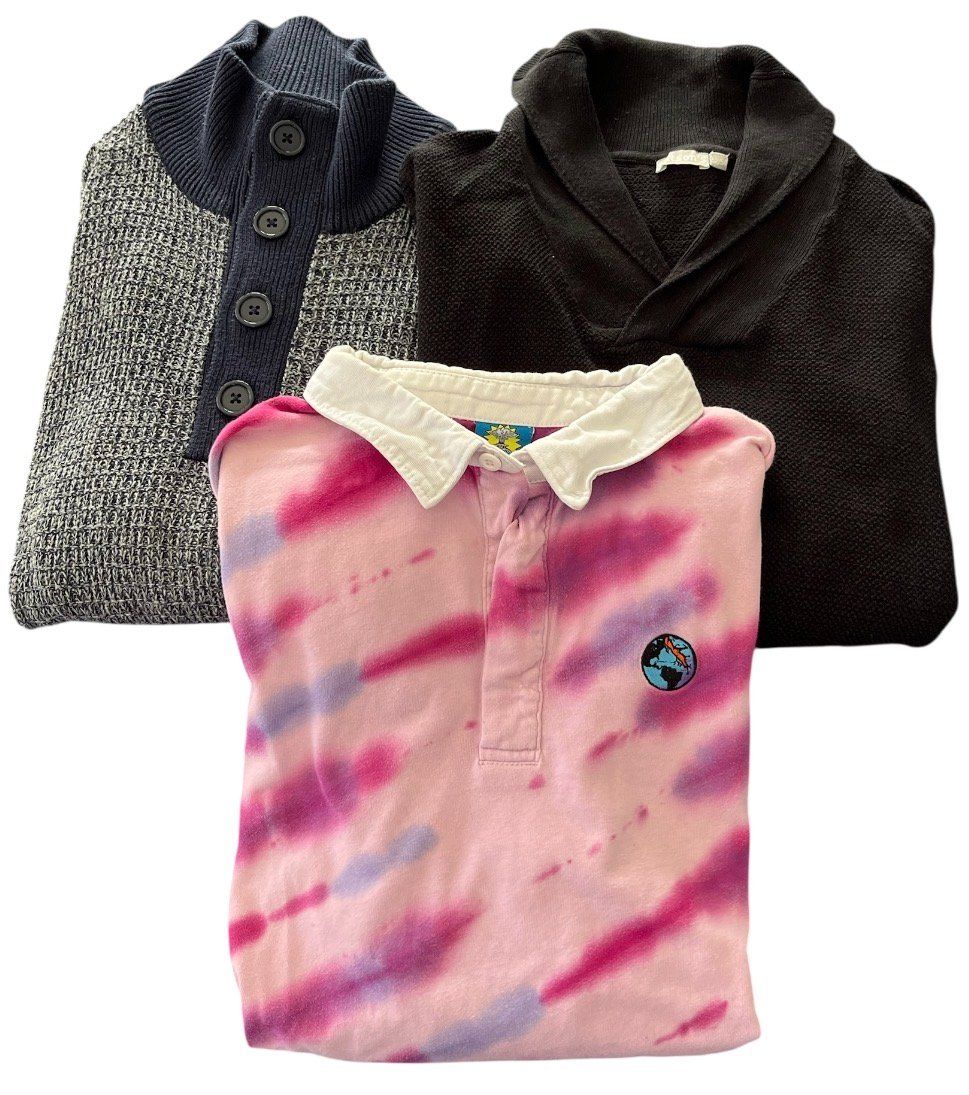 Maglioni & Felpe: 3 Pullover Grösse M – Usato da Zürich venduto da Bluedani