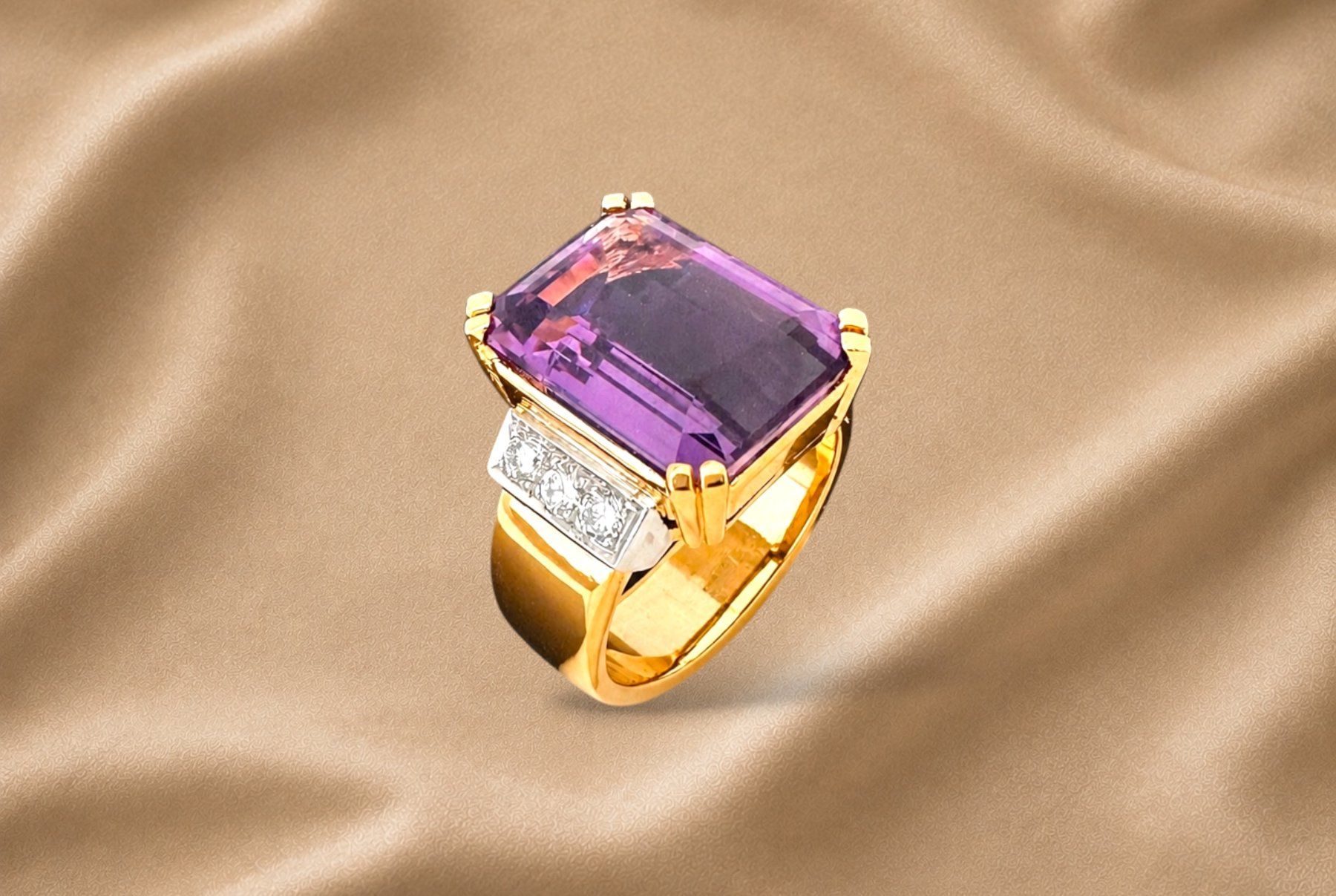 Bucherer Bagues: Massiver Amethyst - Diamant - Cocktailring, 9,50 ct – D'occasion à Zuzwil SG par artimmo 2