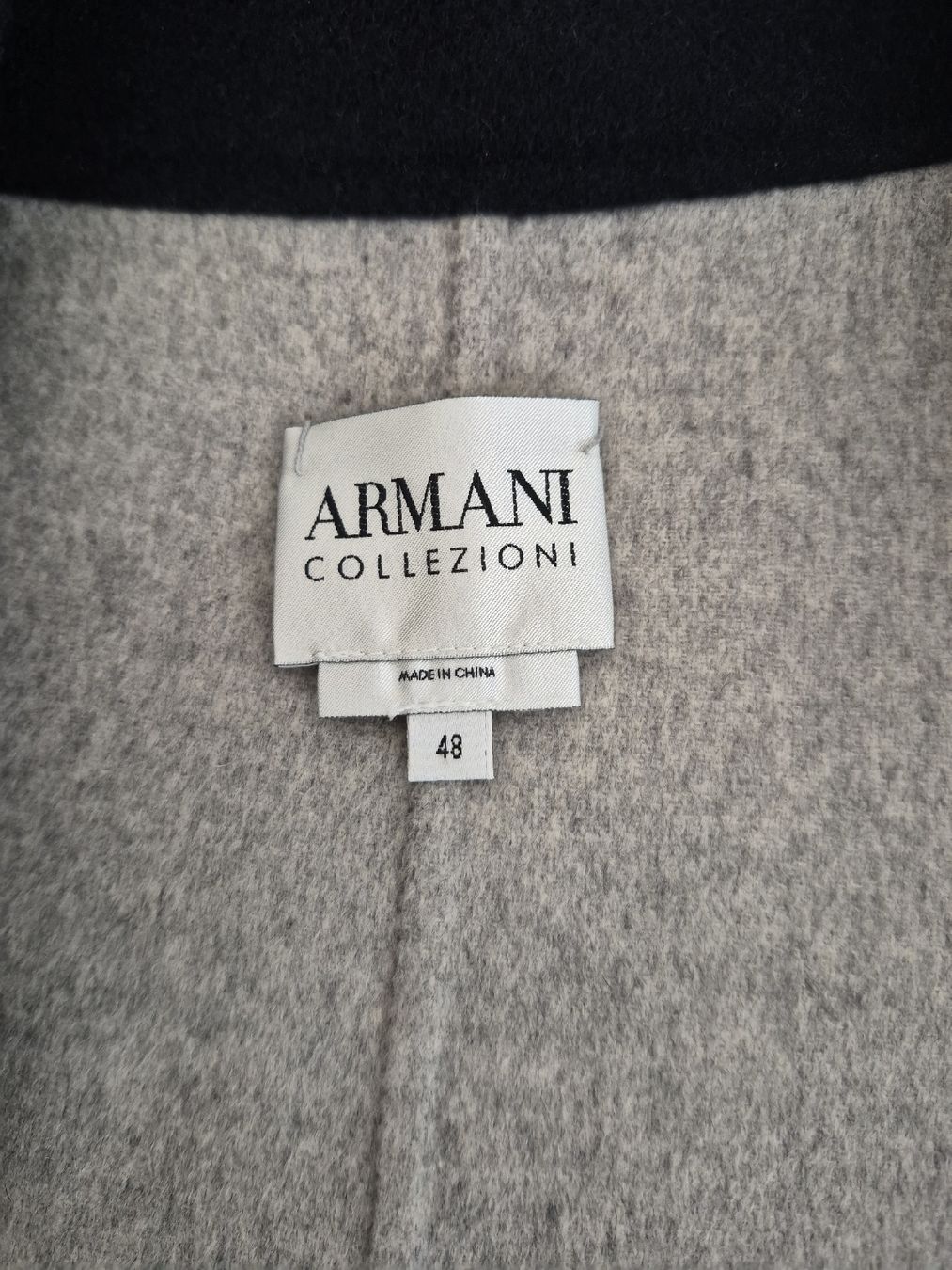 Armani Giacche:  Veste ARMANI 48 – Nuovo (secondo la descrizione) da Bern venduto da dasgesuchtobjekt 4