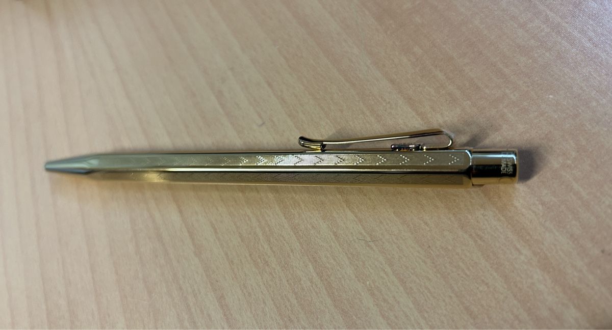 Caran D'Ache Penna & Evidenziatori: Caran d‘ache ECRIDOR CHEVRON vergoldet – Nuovo e nell'imballaggio originale da Oberentfelden venduto da Kammervogel 2