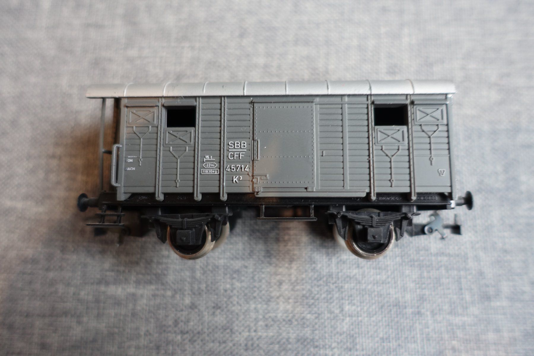 Kleinbahn Modellini di ferrovie: KLEINBAHN No. 302 SBB gedeckter Güterwagen – Usato da Wallbach venduto da Sarrows 1