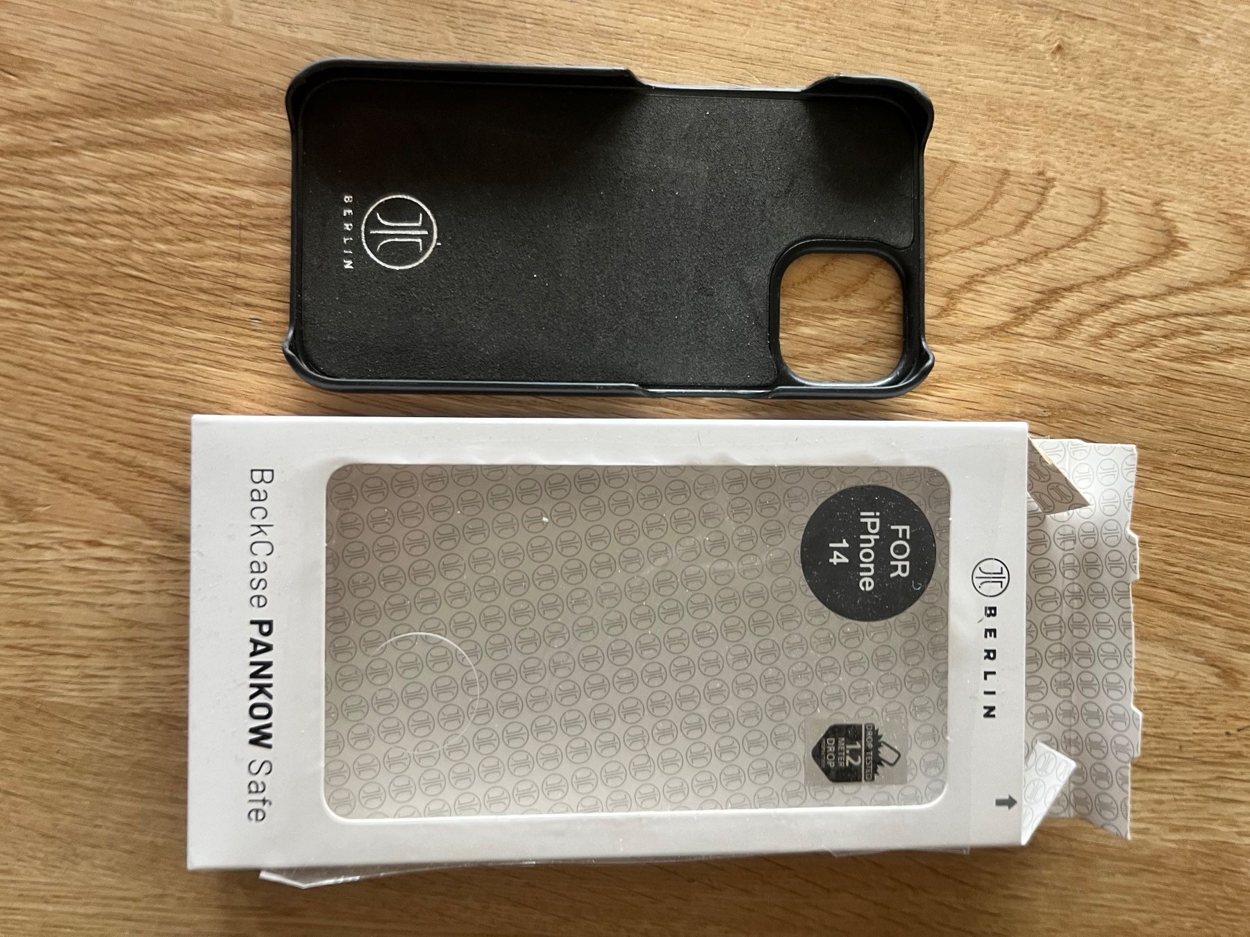Telefoni cellulari / Smartphones: iPhone Hülle Leder – Usato da Tägerwilen venduto da Buesifrank