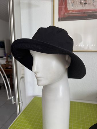 Regenhut Blau 