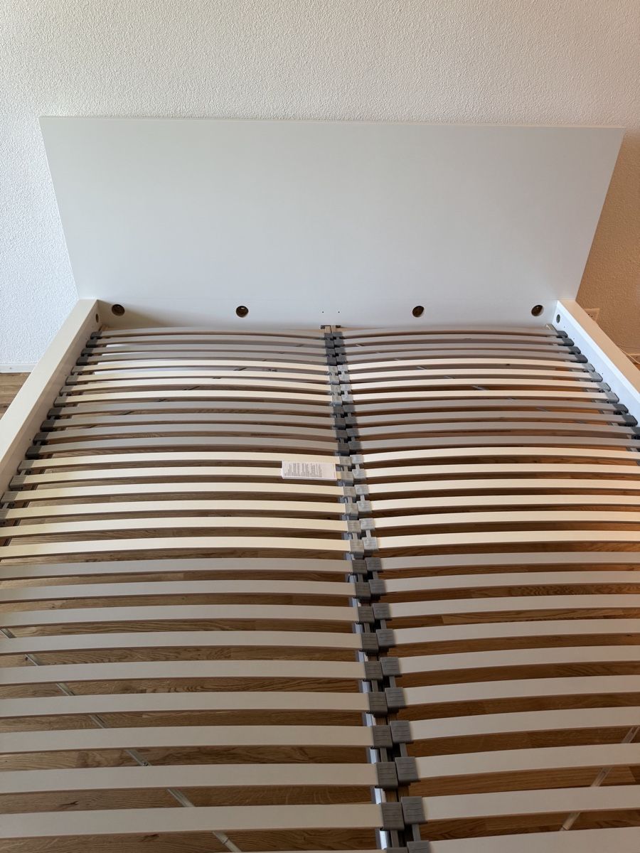 Ikea Letti: IKEA Malm Bett Weiss mit Lattenrost 180cm – Nuovo (secondo la descrizione) da Zug venduto da Katenths 4