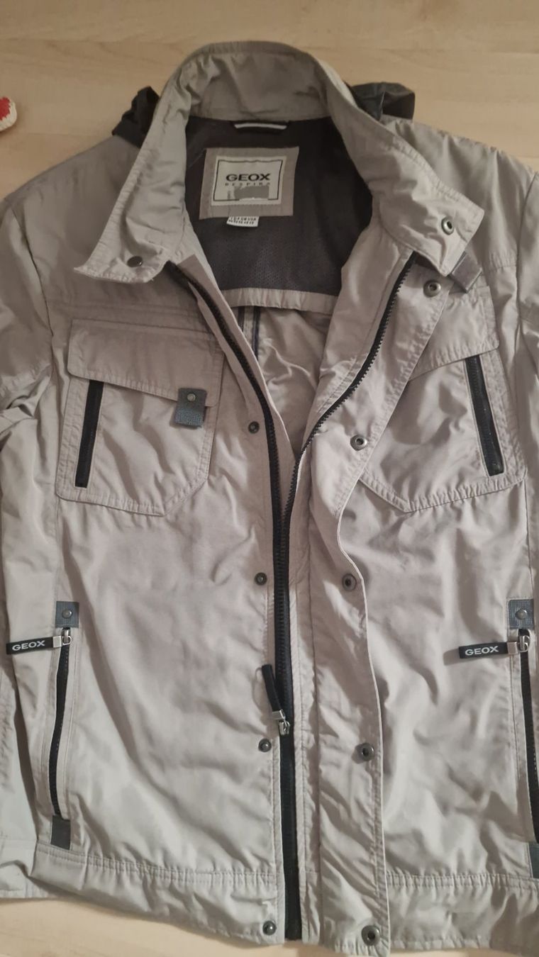Geox Giacche: GEOX Freizeit-Übergangsjacke gr56/XL – Usato da Winterthur venduto da Mmondeo 1