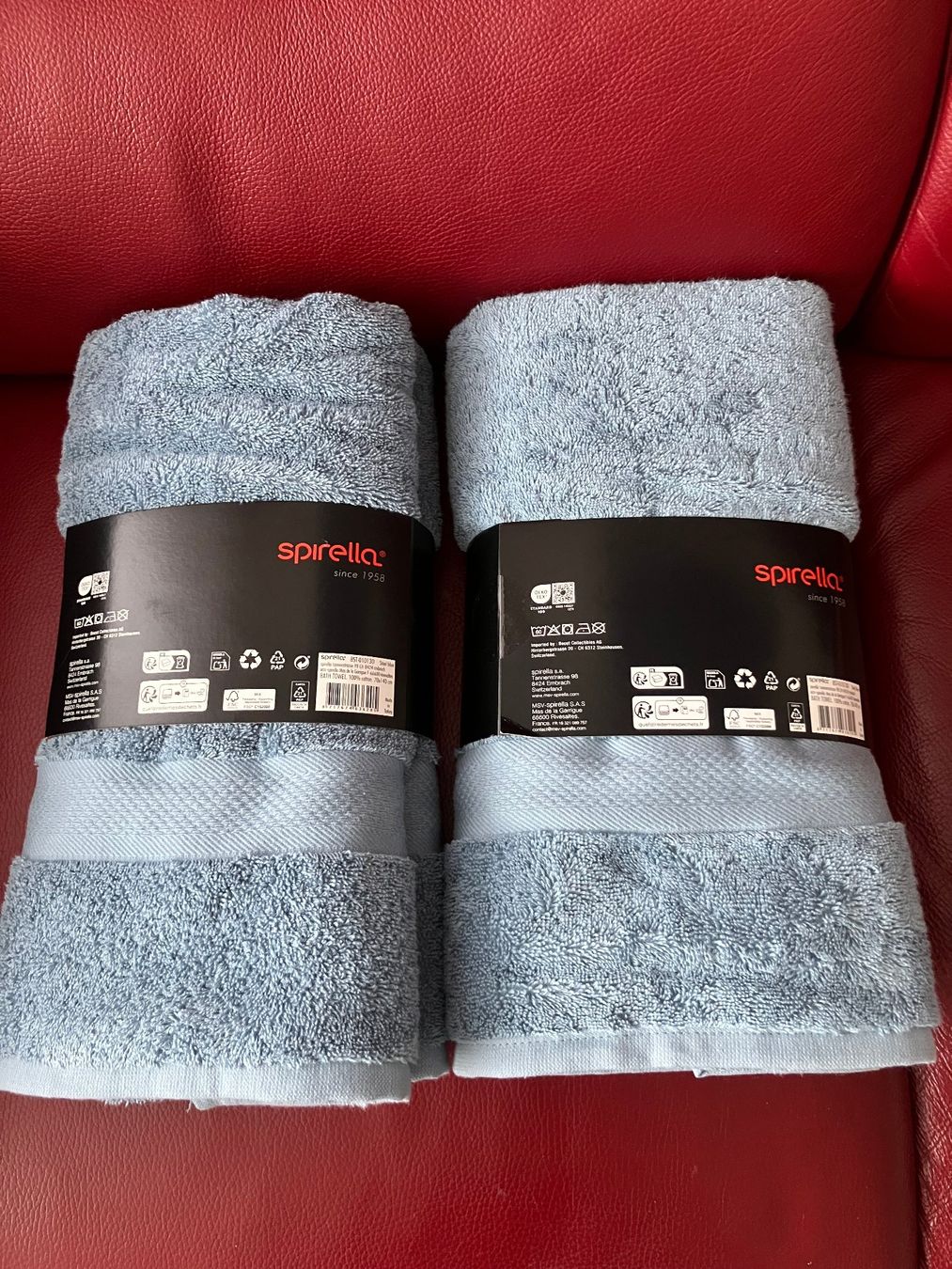 Coop Teli da bagno: 2x Badetuch hellblau, NEU, originalverpackt, 70x140cm – Nuovo e nell'imballaggio originale da Honau venduto da BrP27 1