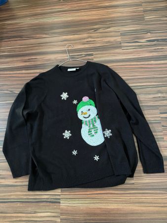 Pullover mit Pailletten Gr. 50/52 von Only Carmakoma