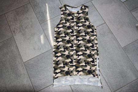 Damen Tezenis Camouflage langes Top gr. M