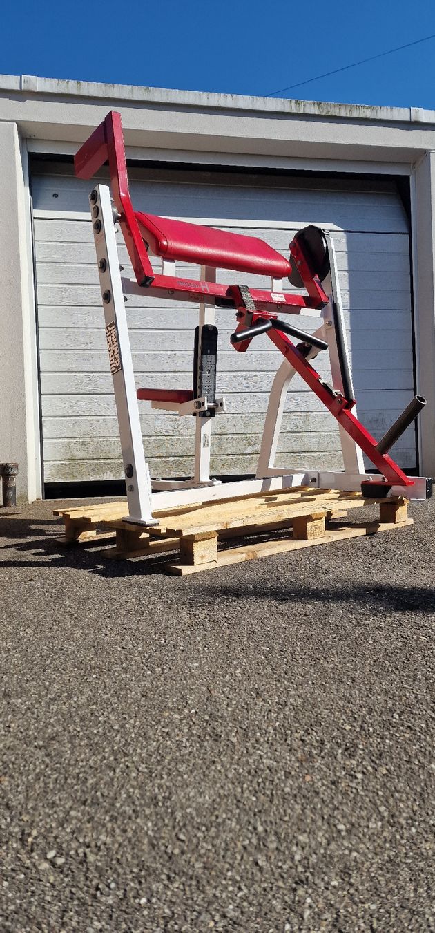 Hometrainer: Hammer Strength Bizepsmaschine – Usato da Aarau venduto da shq_869r