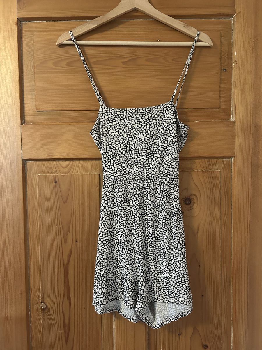 Pull&Bear Jumpsuits: Pull&Bear Sommer Jumpsuit, schwarz/weiss, Gr. XS – Gebraucht aus Frauenfeld von jae_vs6j