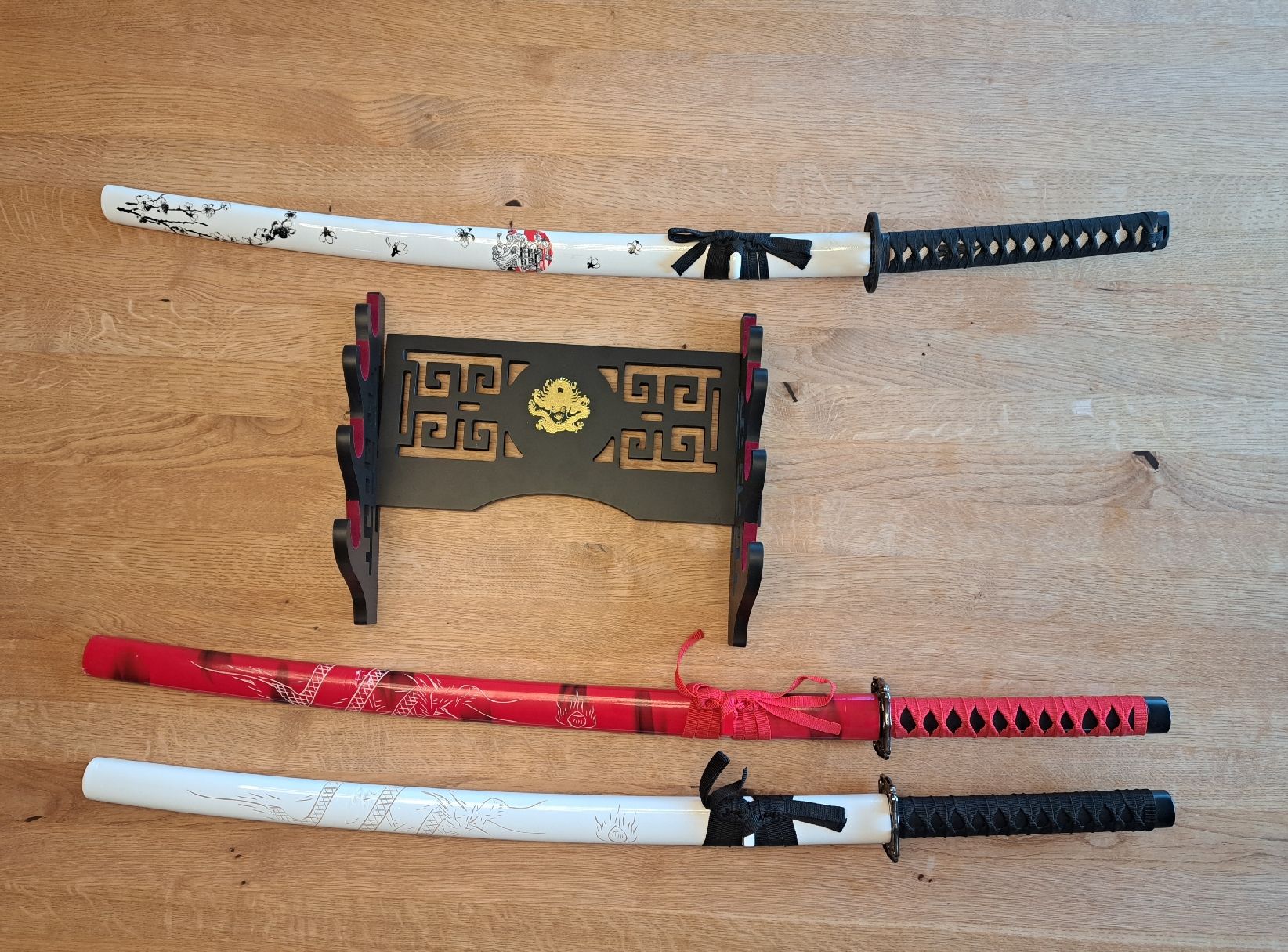Arte internazionale: Samurai Katana Schwerter – Nuovo (secondo la descrizione) da Appenzell Eggerst. venduto da joenja