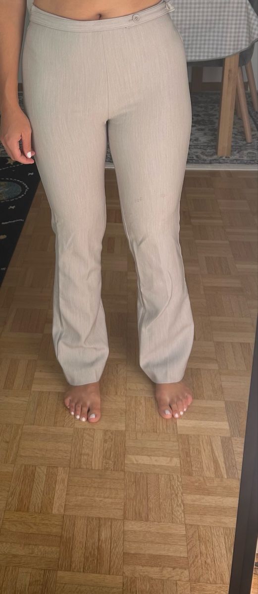 Mango Hosen: Mango Hose grau – Gebraucht aus Wettingen von sar_k7hg