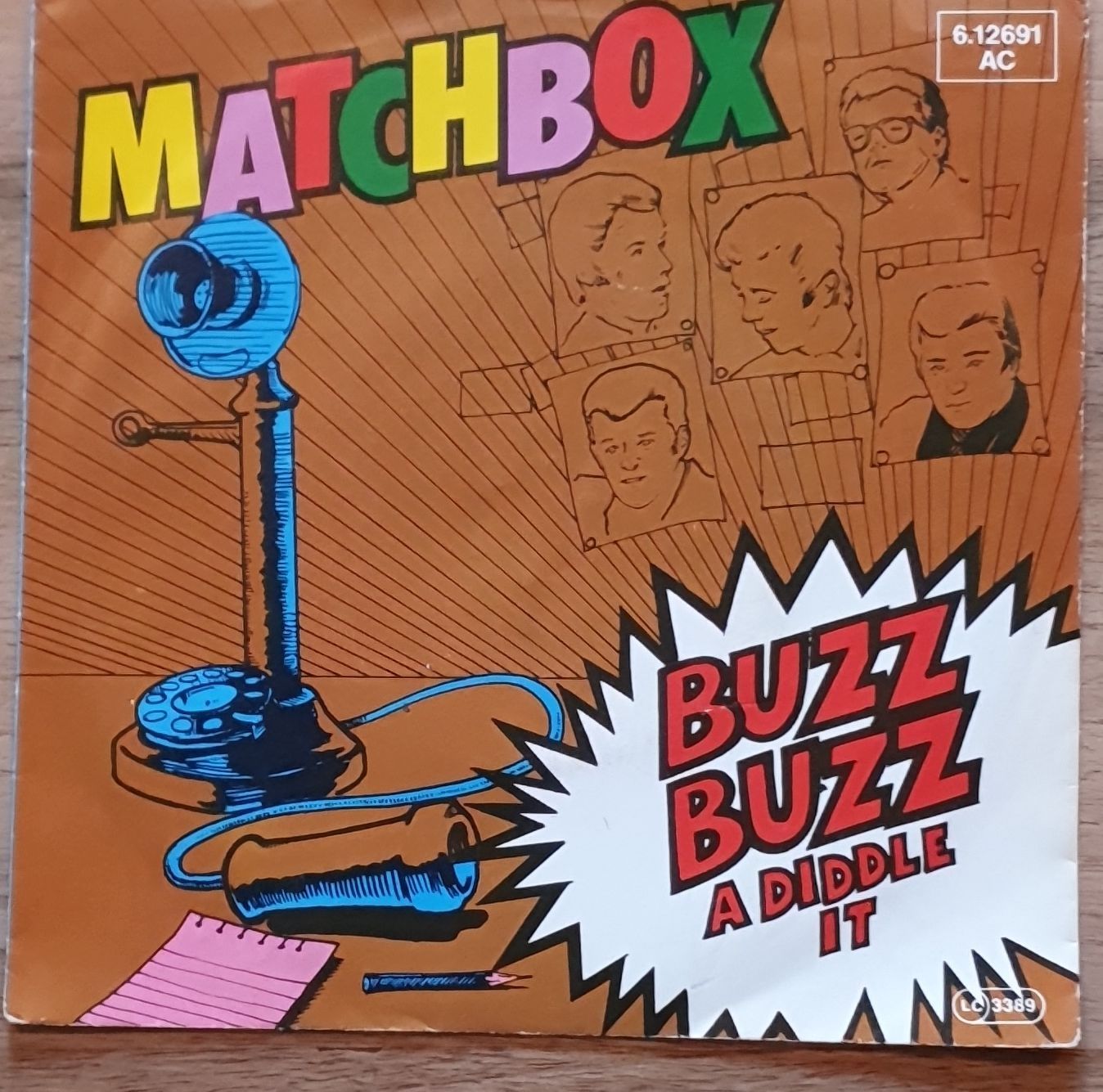 Dischi in vinile: Matchbox Buzz Buzz A Diddle It Vinyl 7" Single – Usato da Sirnach venduto da dimitri1963