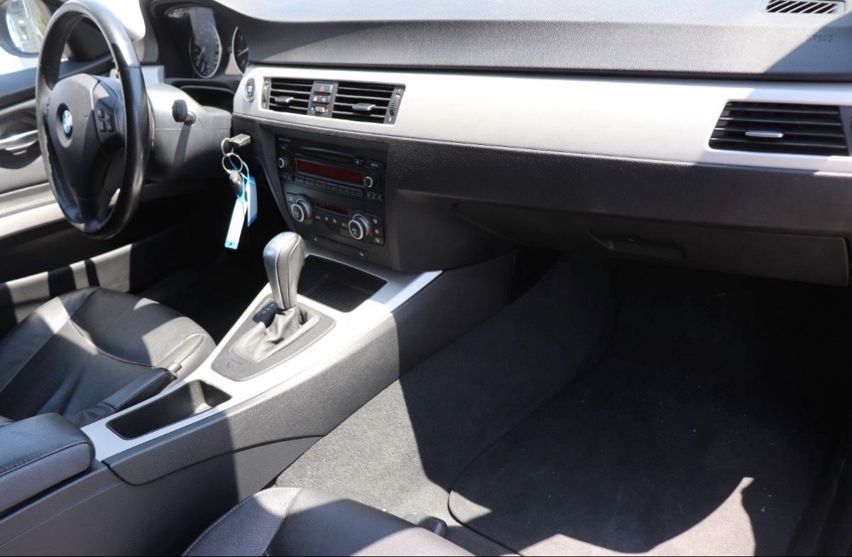 BMW Autos: BMW 320i Touring – Gebraucht aus Ellikon a d Thur von Nur_k77 9