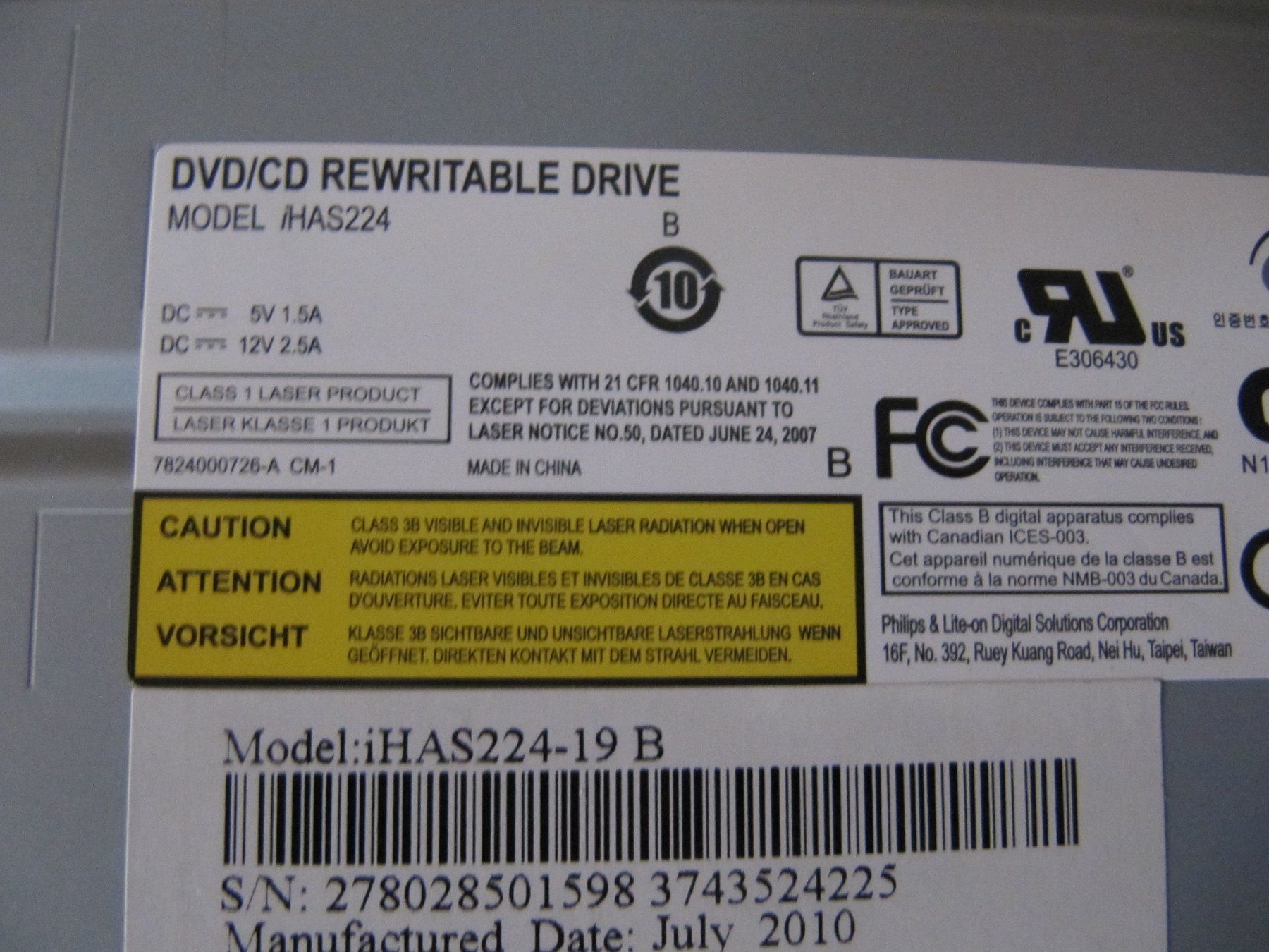 Tutti i DVDs: 2 x  DVD / CD REWRITABLE DRIVE – Usato da Basel venduto da Ruben2210 2