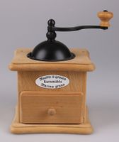 Kornmühle / Getreidemühle aus Holz – Handbetrieb